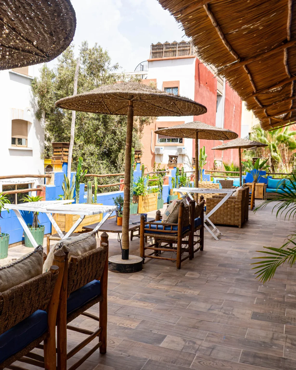 Chambres et espaces du surf camp Free Surf Maroc à Tamraght